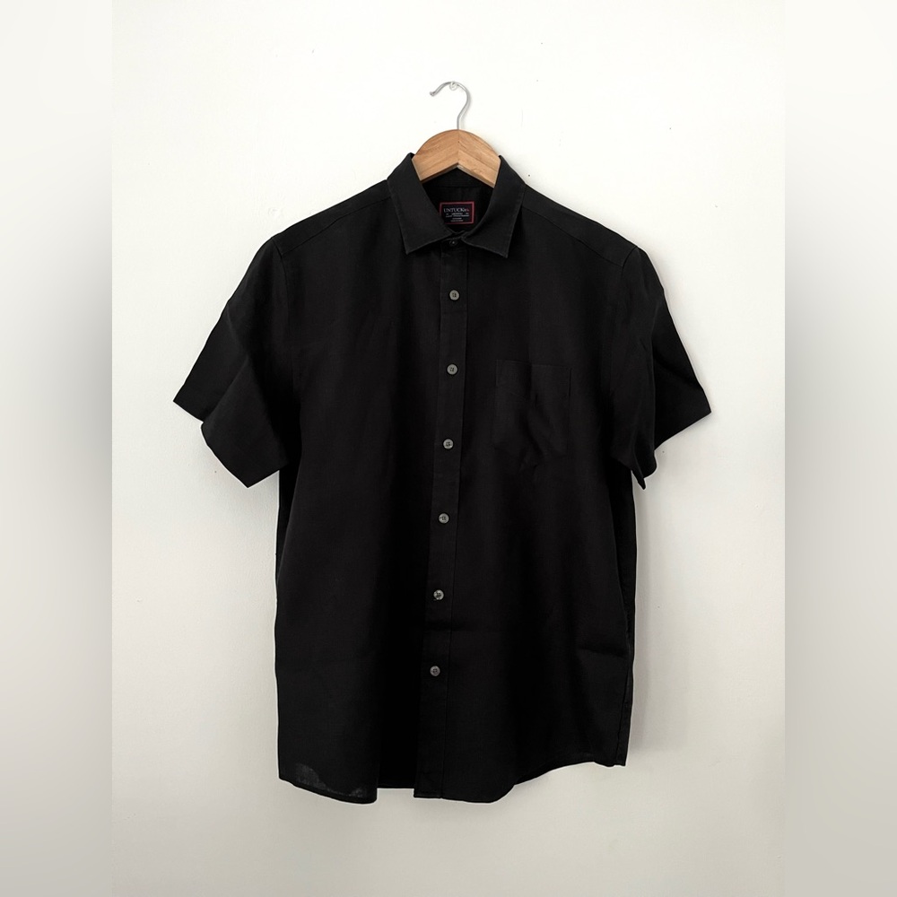 Untuckit Men’s Black Classic Short-Sleeve Coufran Shirt - Picture 5 of 7